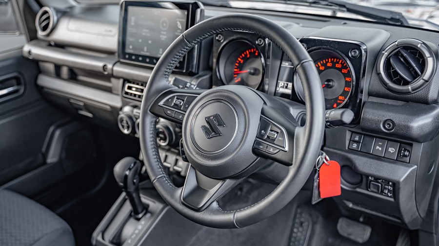 2024 Suzuki Jimny 9