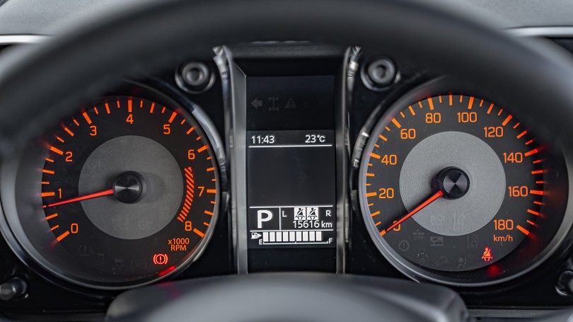 2024 Suzuki Jimny 12