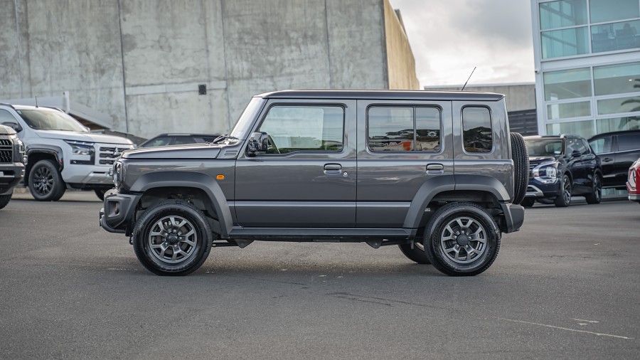 2024 Suzuki Jimny 5