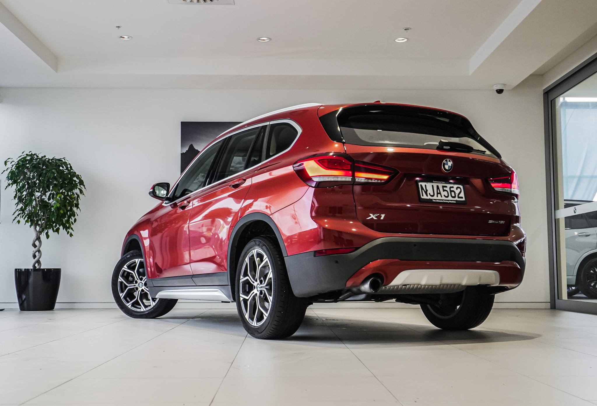 BMW X1 sDrive18i xLine + Comfort