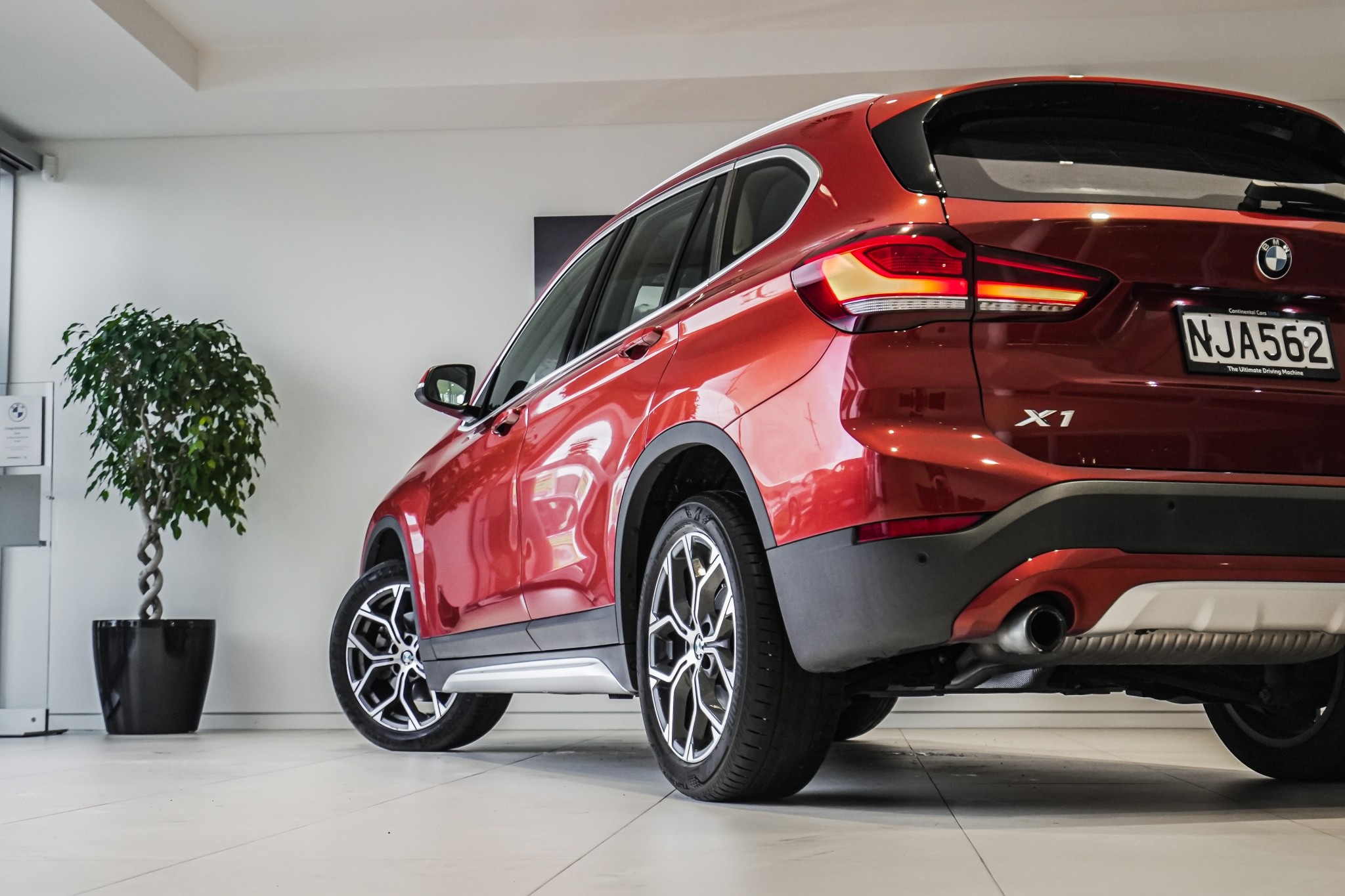 BMW X1 sDrive18i xLine + Comfort