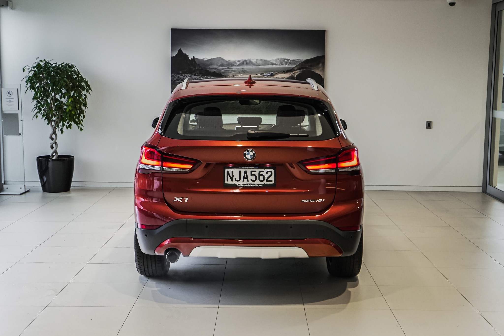 BMW X1 sDrive18i xLine + Comfort