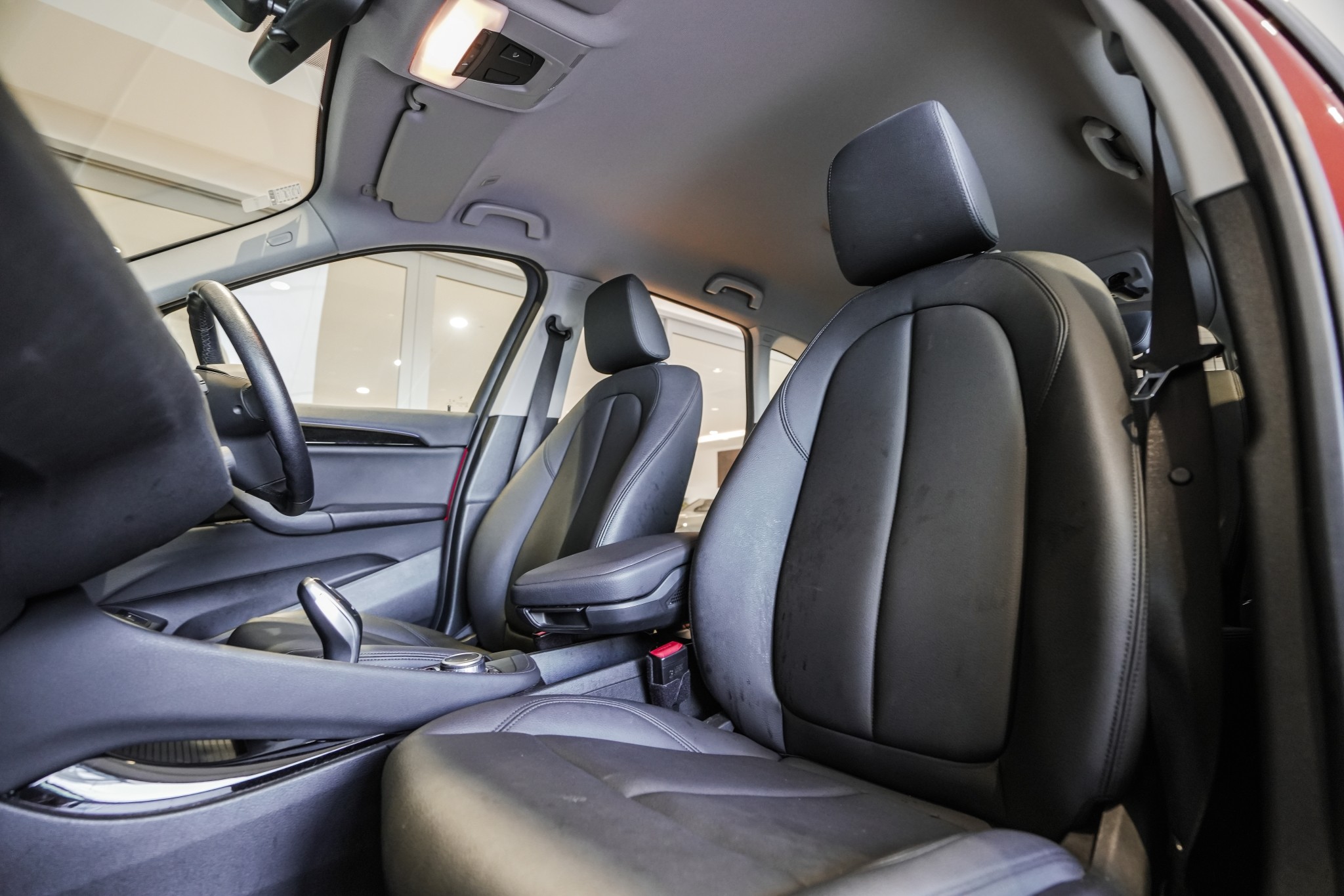 BMW X1 sDrive18i xLine + Comfort