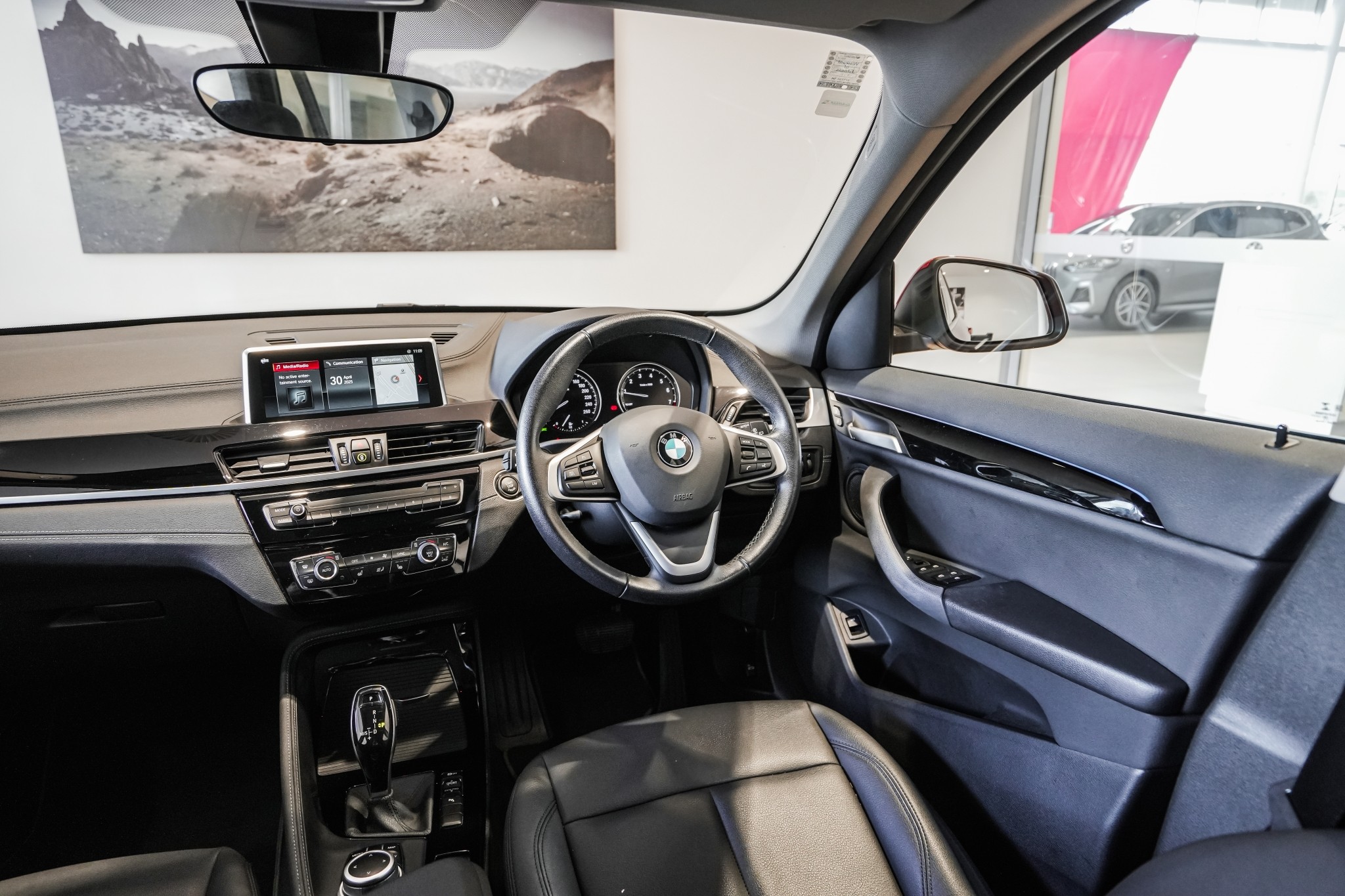 BMW X1 sDrive18i xLine + Comfort