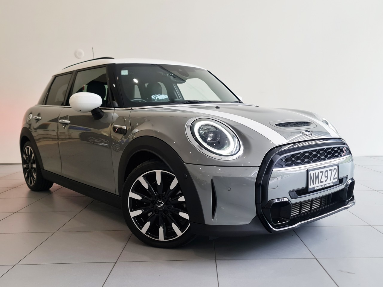 MINI Cooper S 5-Dr Hatch Yours