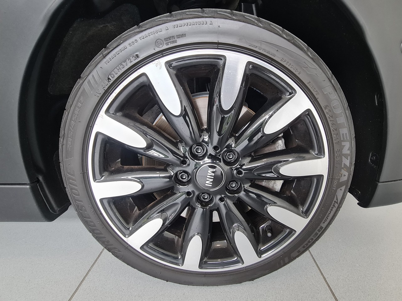 MINI Cooper S 5-Dr Hatch Yours
