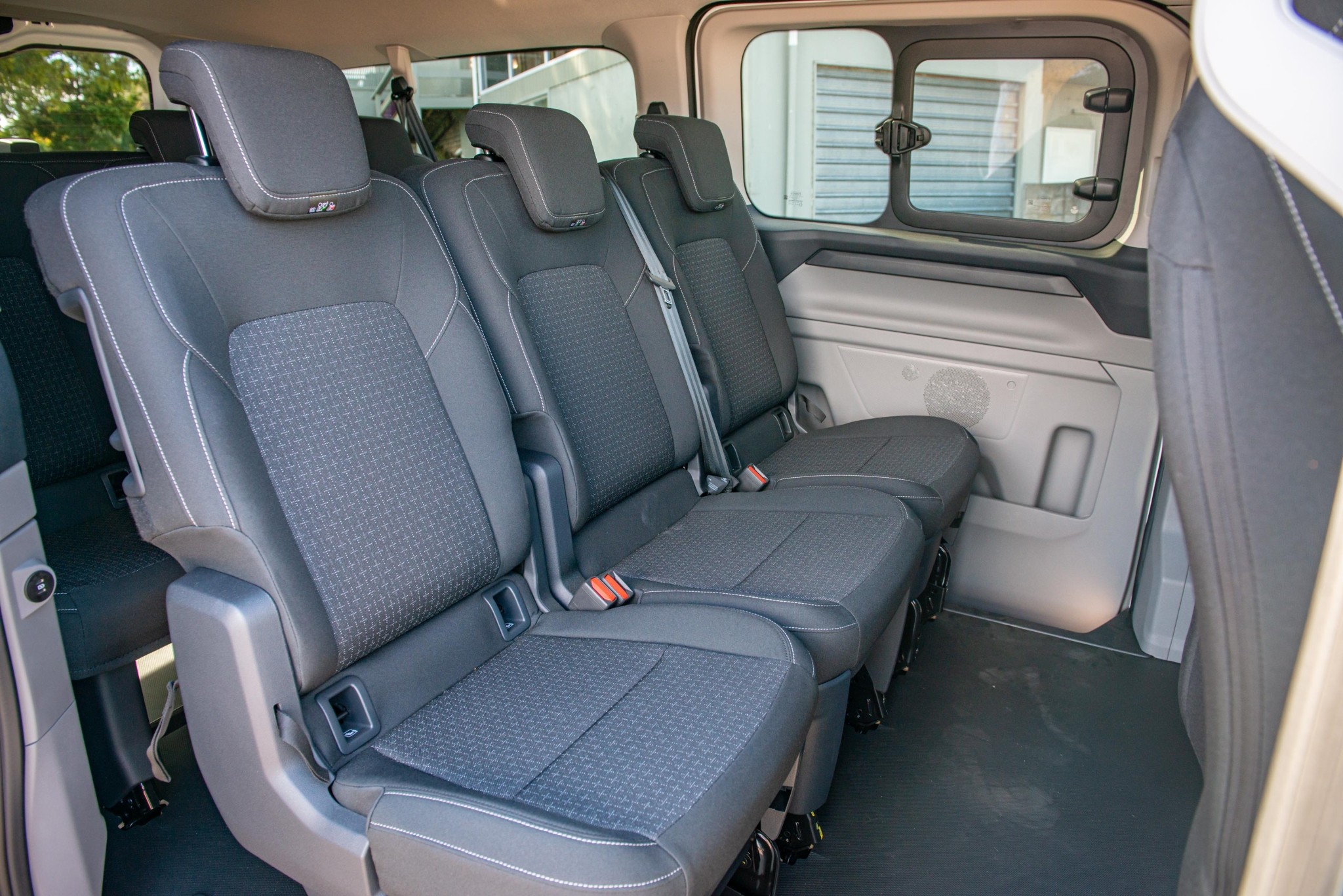 2025 Ford Transit 340L Bus 80KWH/EV