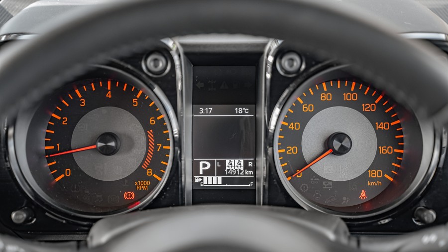 2024 Suzuki Jimny 12