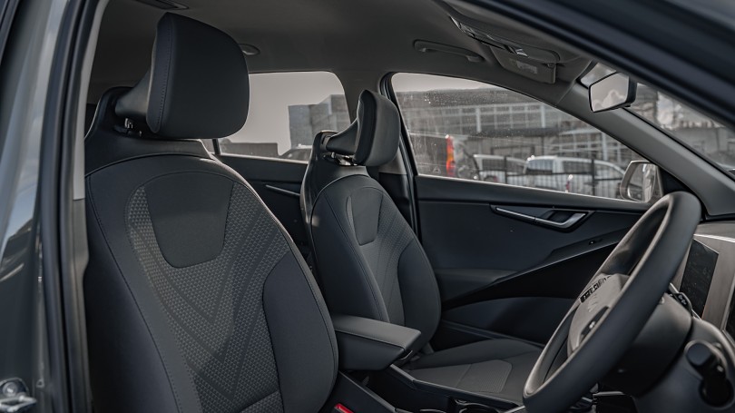 2025 Kia Niro 8