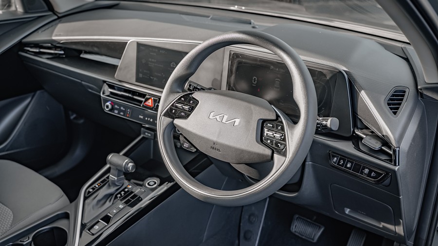 2025 Kia Niro 9