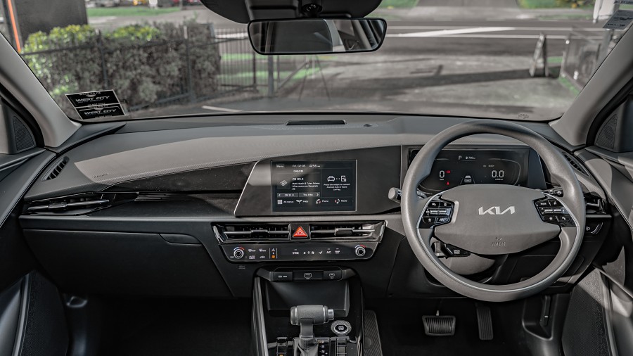 2025 Kia Niro 10