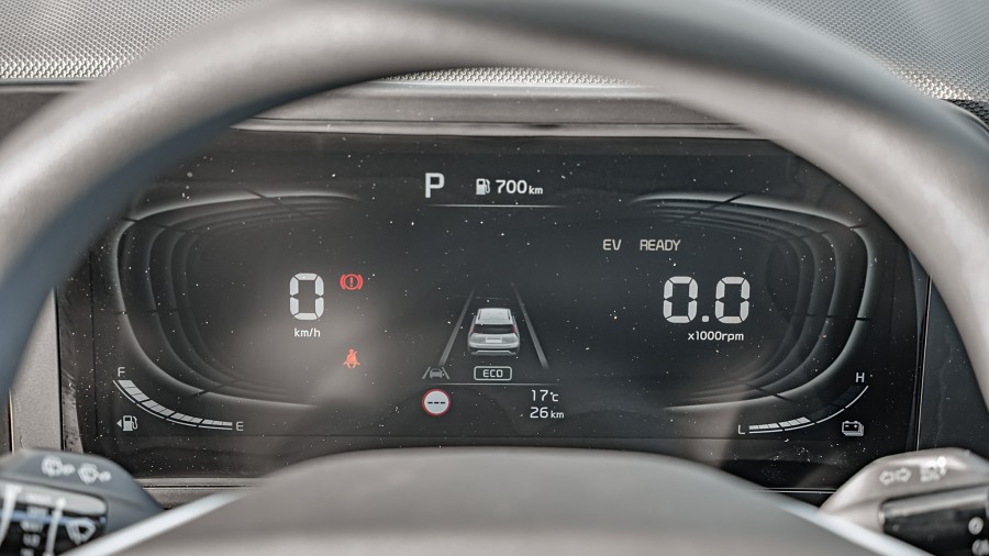 2025 Kia Niro 12