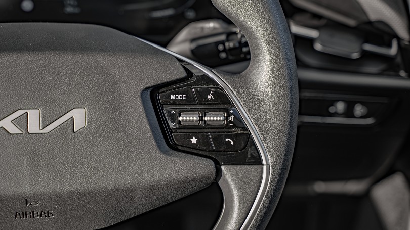 2025 Kia Niro 14