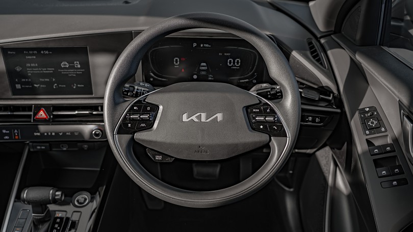 2025 Kia Niro 11