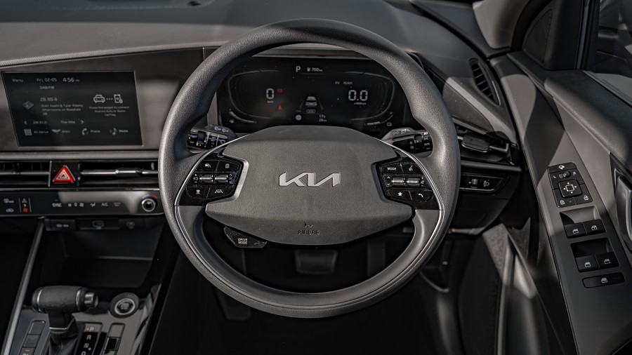 2025 Kia Niro 11