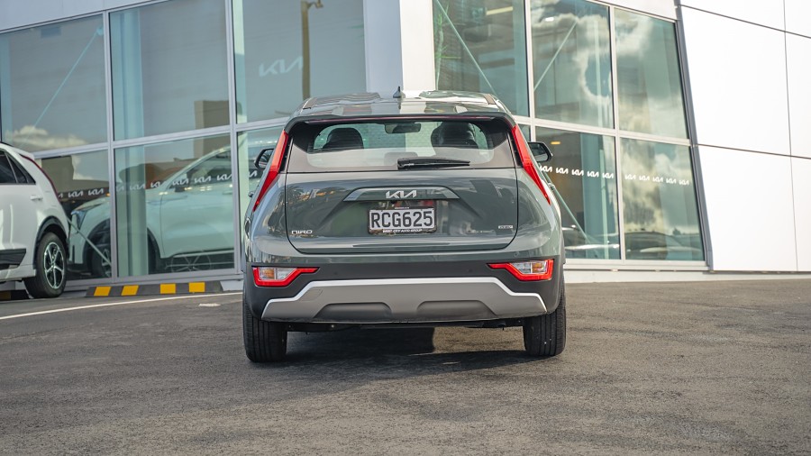 2025 Kia Niro 4