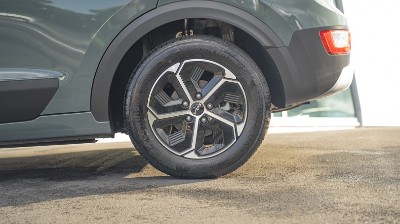 2025 Kia Niro 7