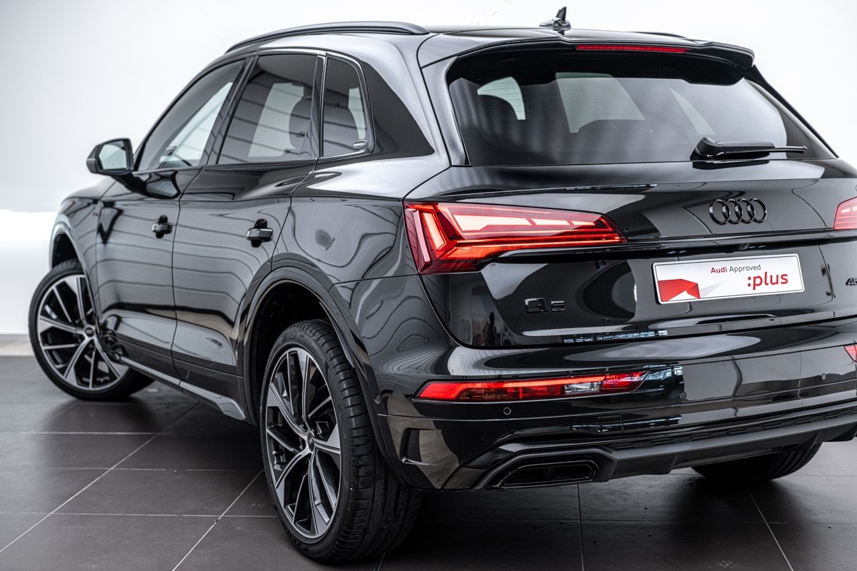 Audi Q5 45 TFSI quattro S Line (183KW)