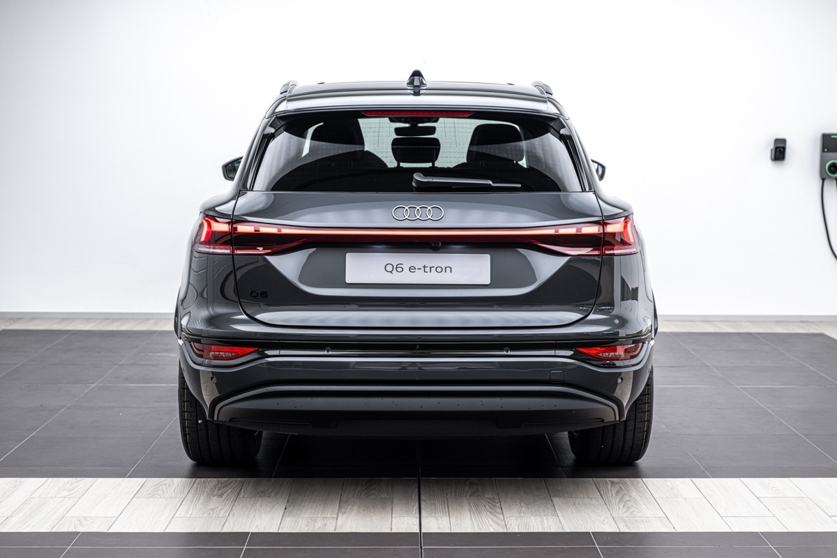 Audi Q6 E-TRON Advanced 225KW