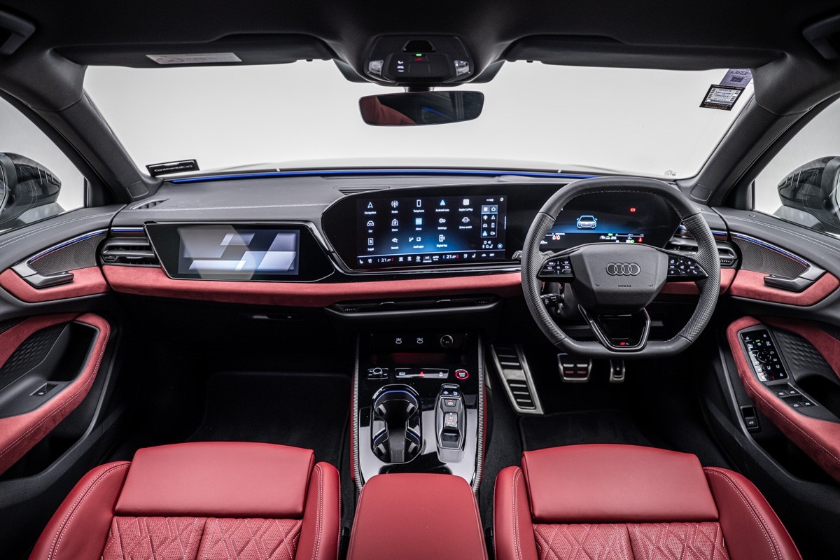 Audi S5 AVANT TFSI