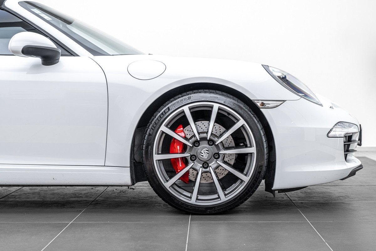 Porsche 911 Carrera 2S Cabriolet (991)