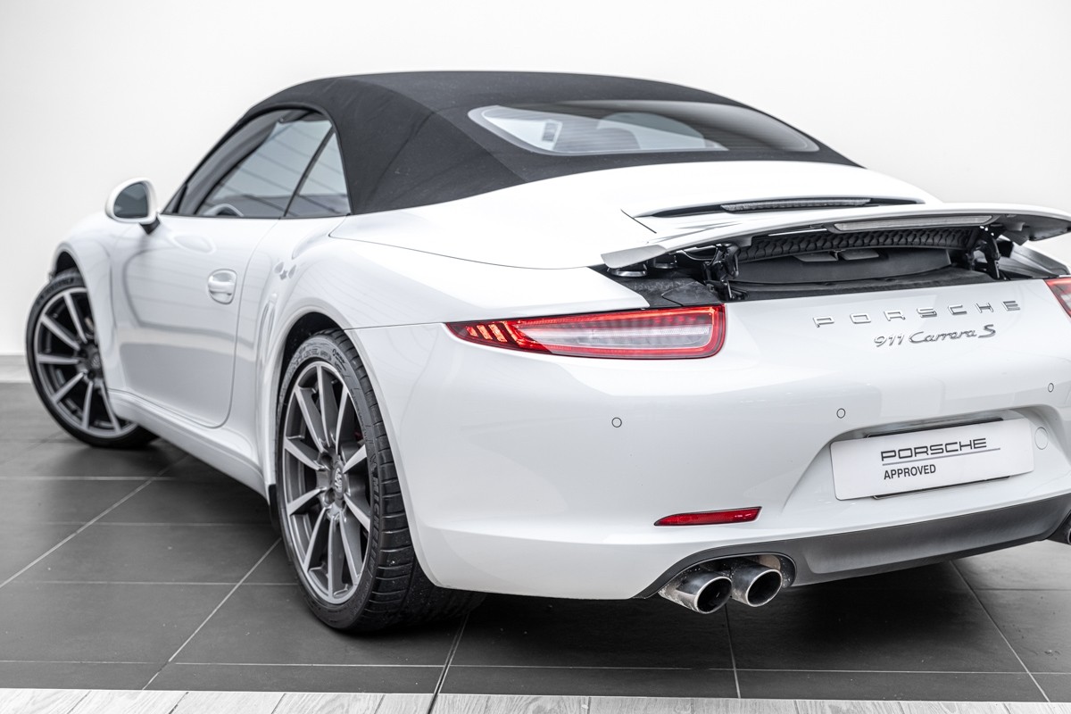 Porsche 911 Carrera 2S Cabriolet (991)