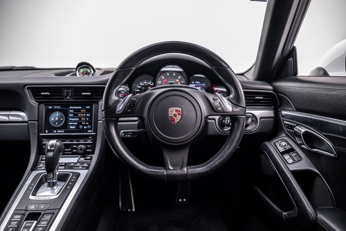 Porsche 911 Carrera 2S Cabriolet (991)