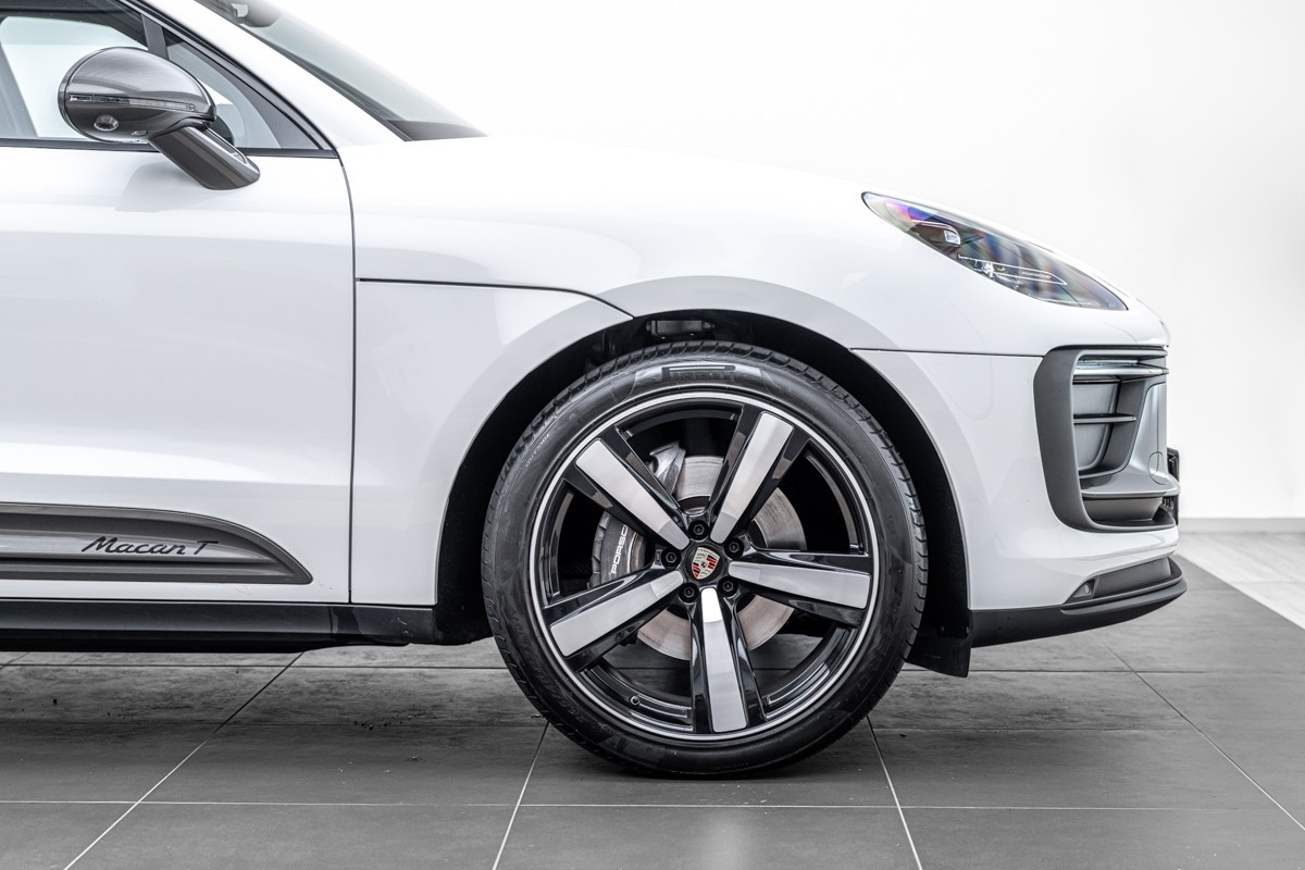 Porsche Macan T III