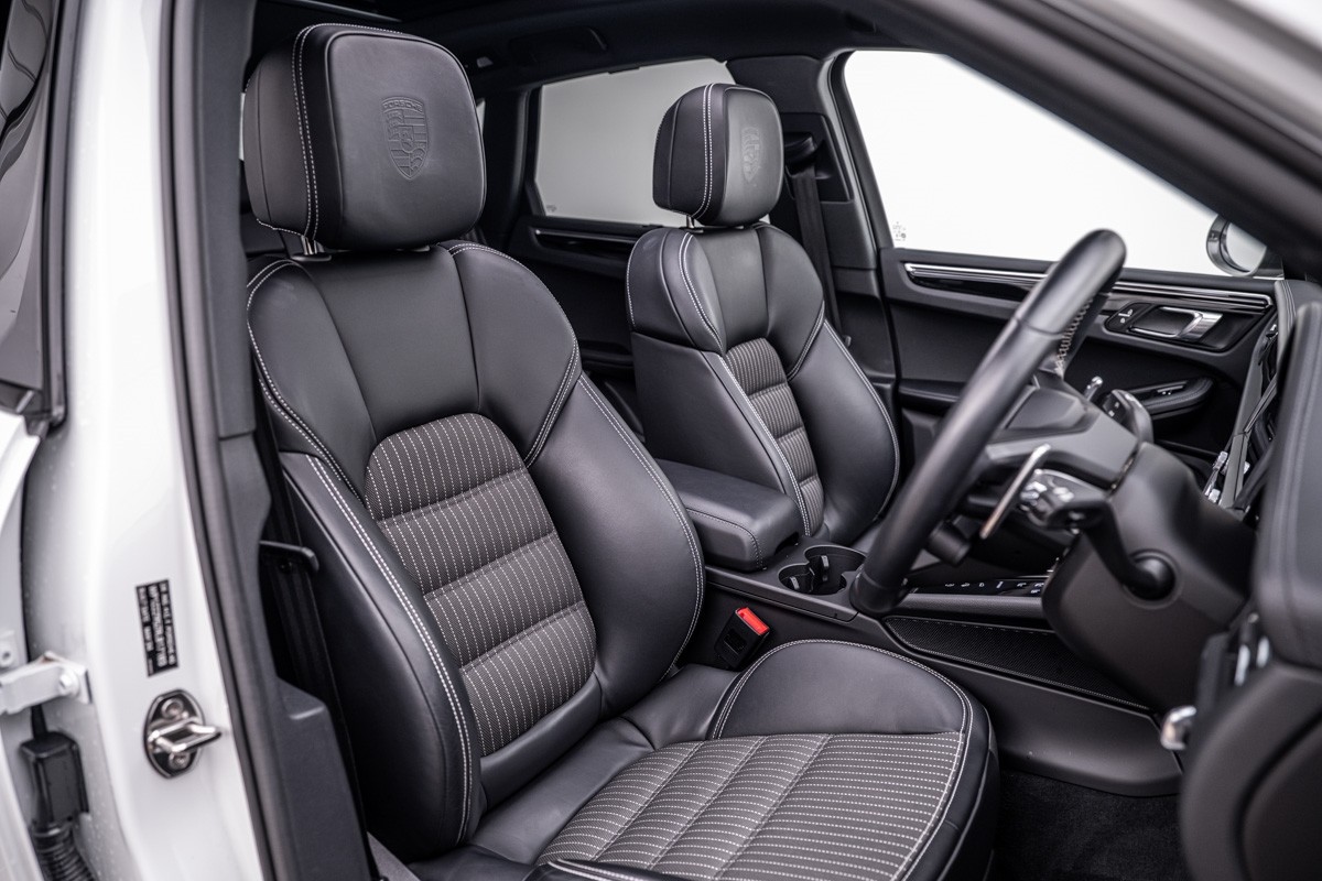 Porsche Macan T III