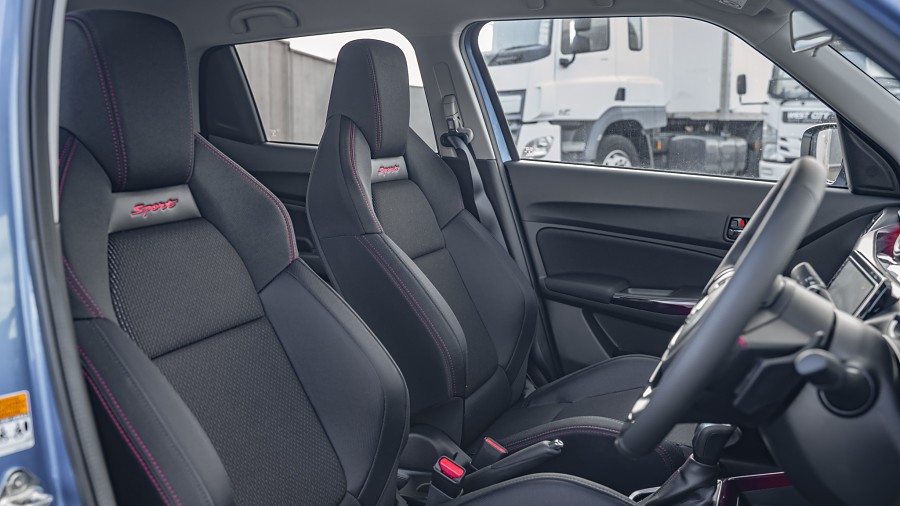 2025 Suzuki Swift 8