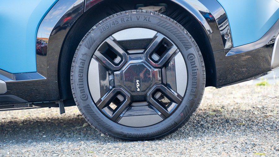 2025 Kia EV9 7