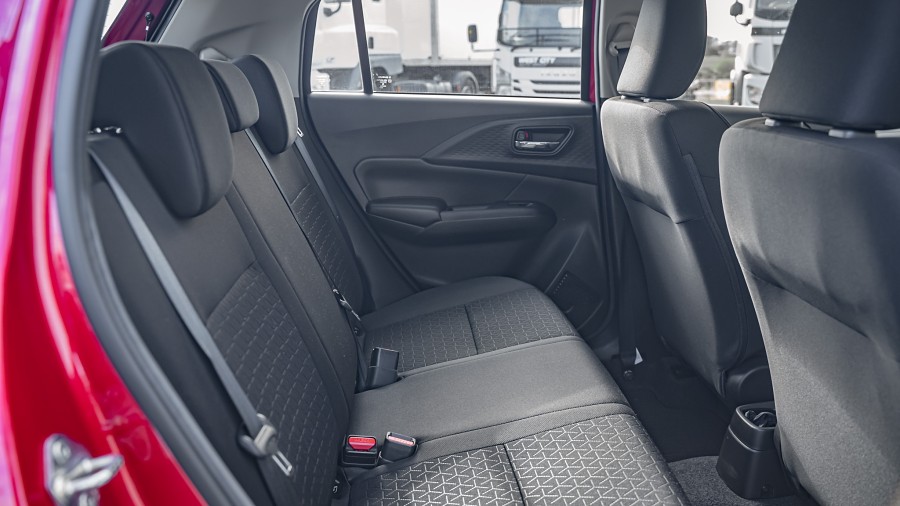 2025 Suzuki Swift 16