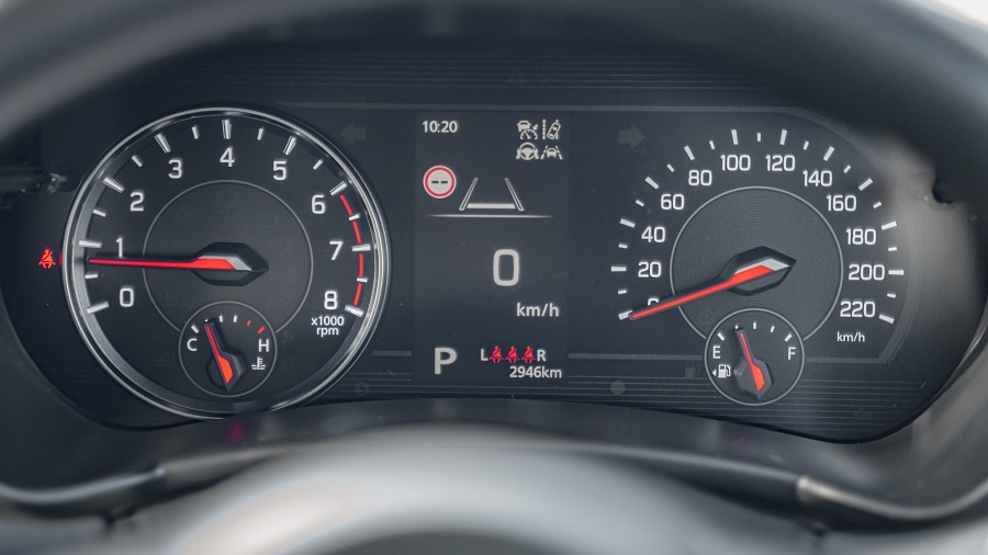 2025 Suzuki Swift 12
