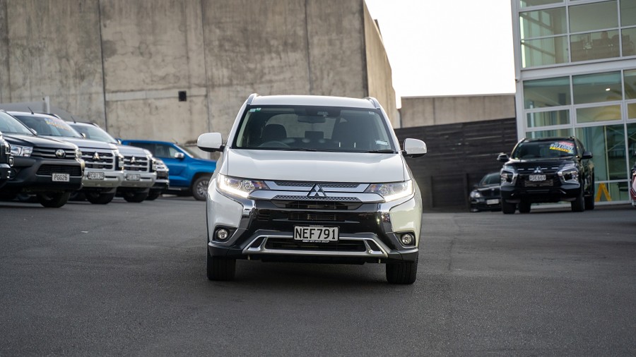 2020 Mitsubishi Outlander 3