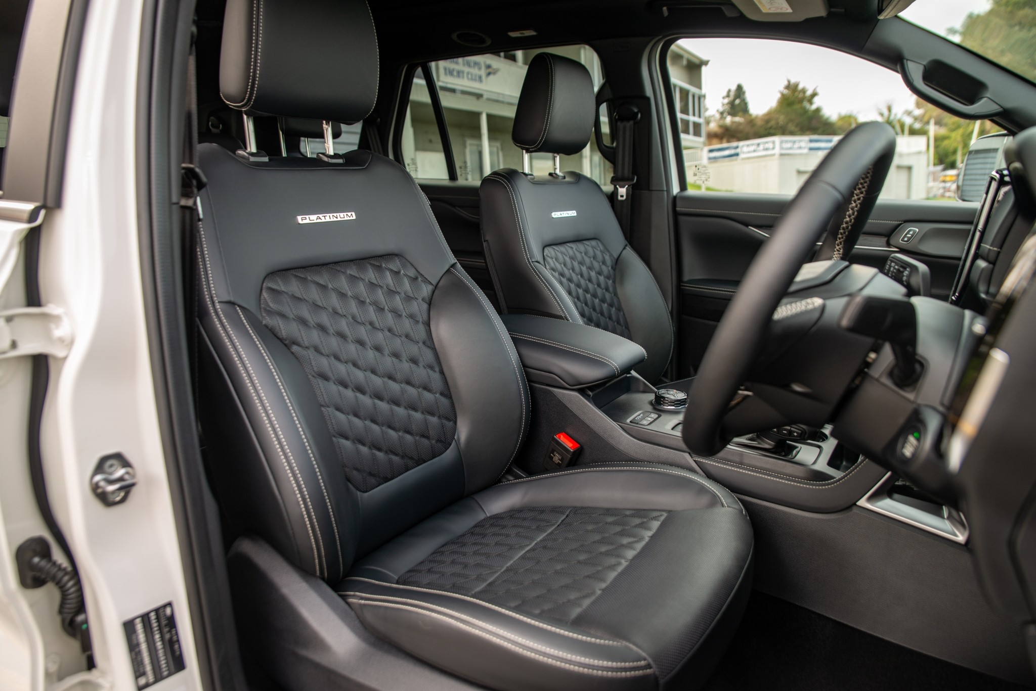 2025 Ford Everest Platinum 3.0D/4WD