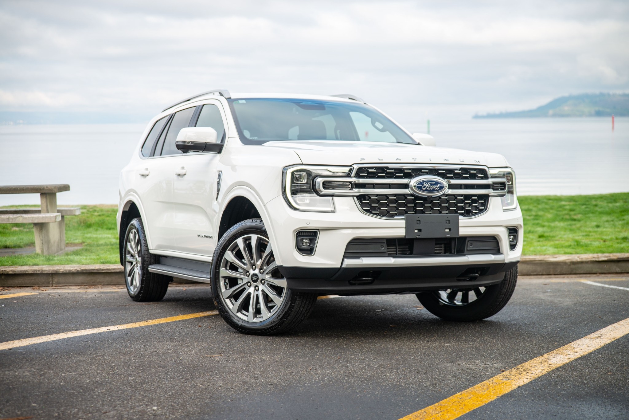 2025 Ford Everest Platinum 3.0D/4WD