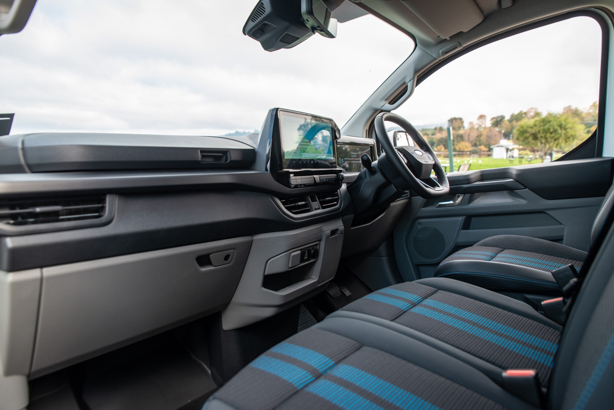 2025 Ford Transit Custom 320 Sport AWD