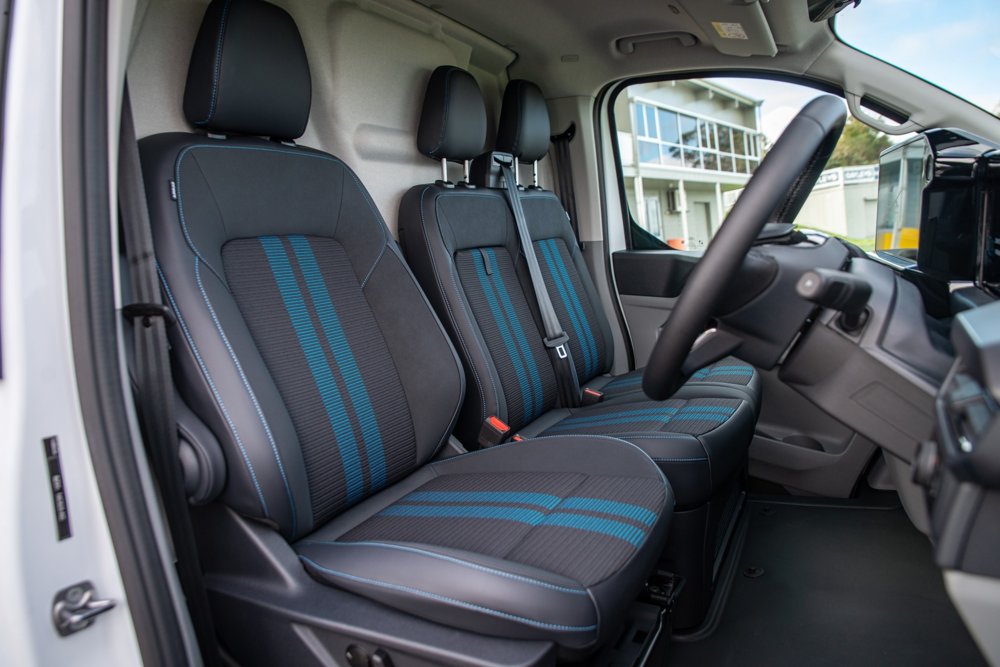 2025 Ford Transit Custom 320 Sport AWD
