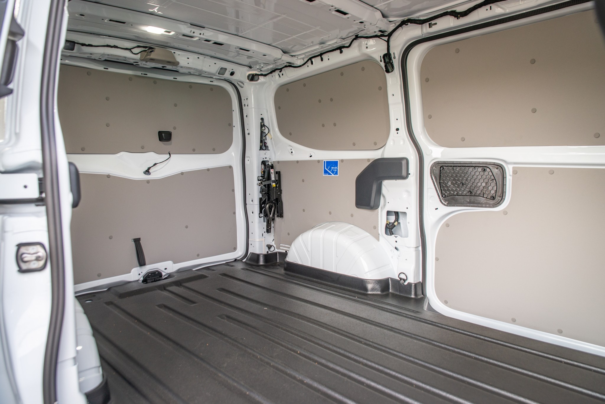 2025 Ford Transit Custom 320 Sport AWD
