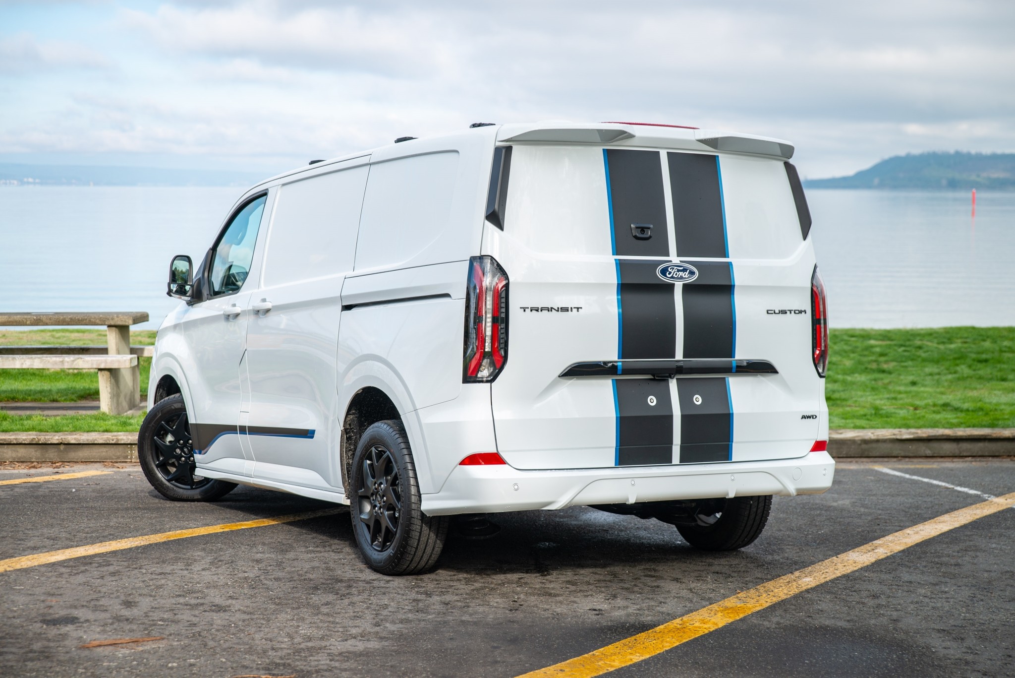 2025 Ford Transit Custom 320 Sport AWD