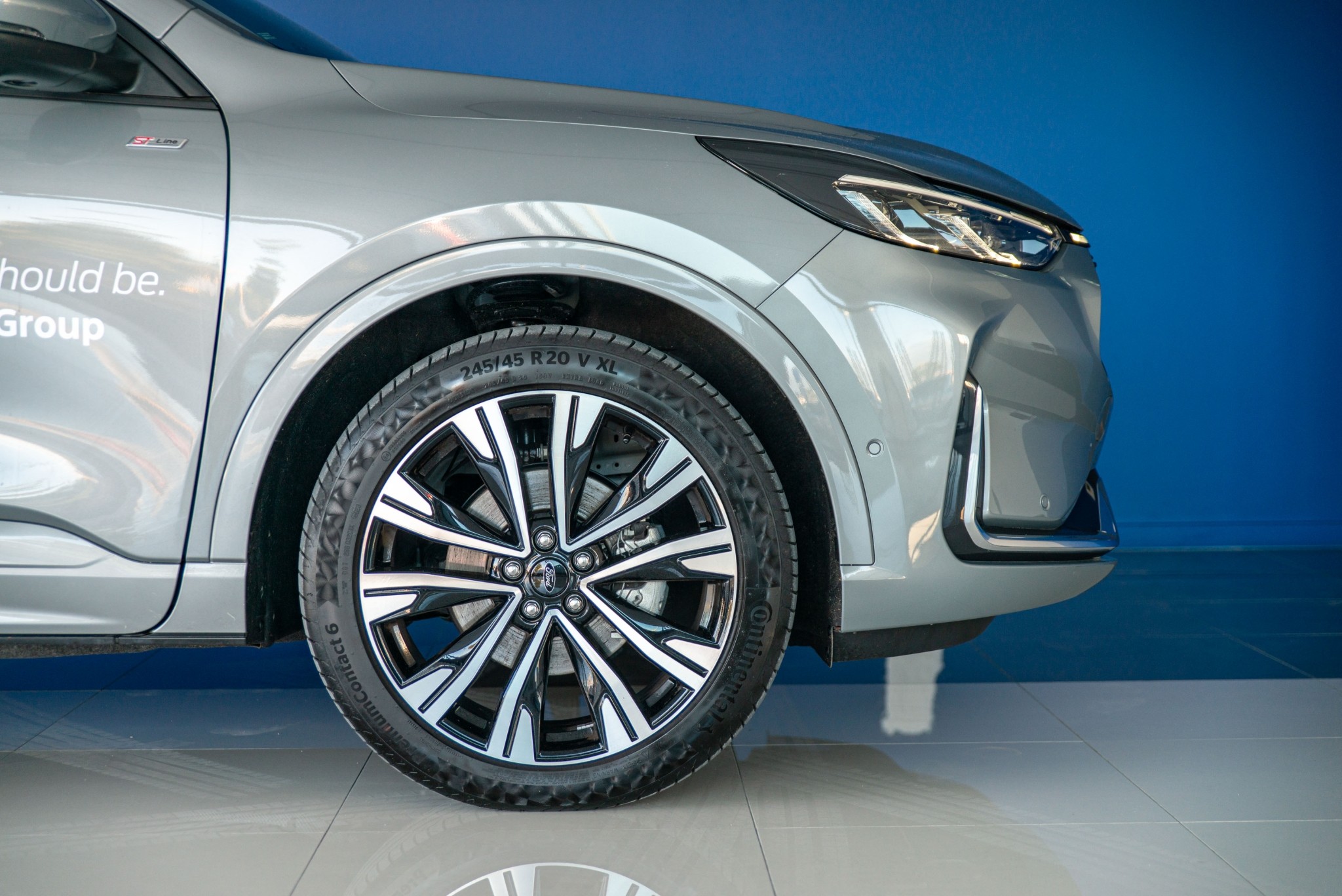 2025 Ford Escape St-Line X Awd Fhev 2