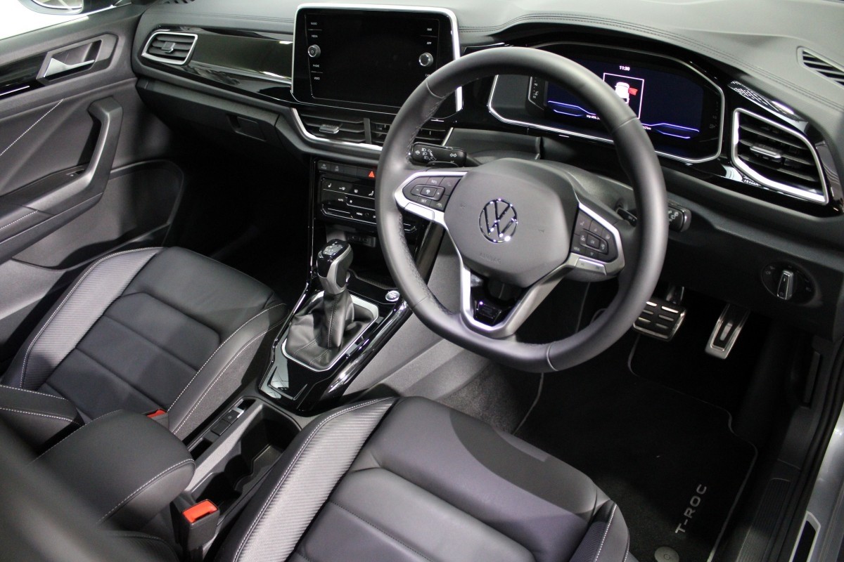 Volkswagen T-Roc 2WD R-LINE