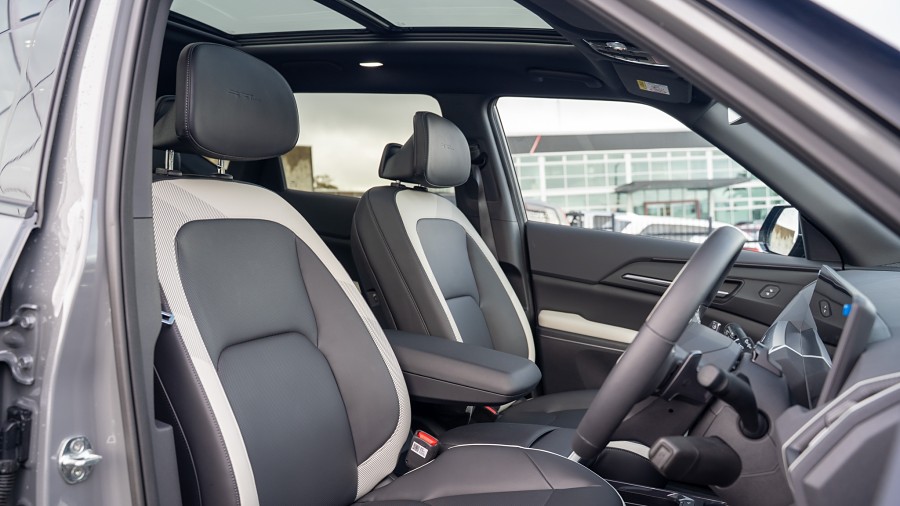 2025 Kia EV5 8