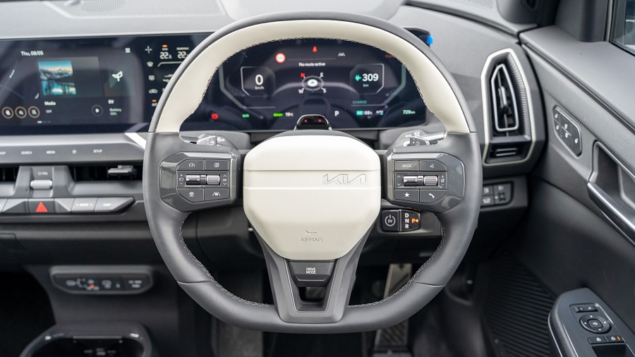 2025 Kia EV5 11