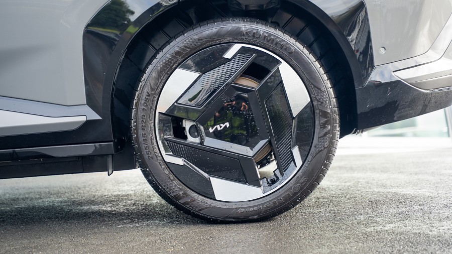 2025 Kia EV5 7