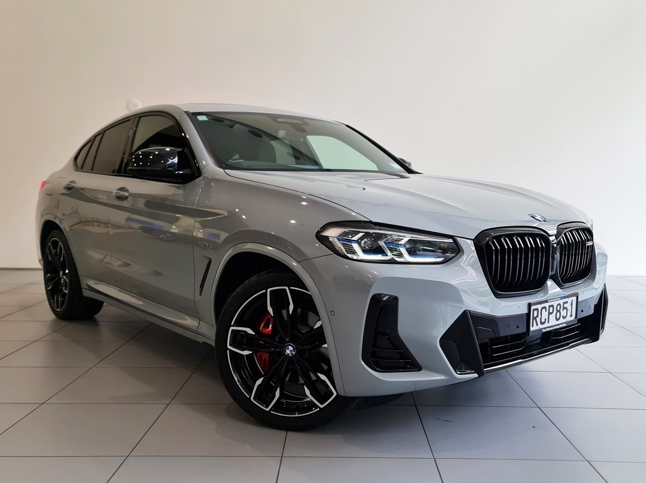 BMW X4 M40i