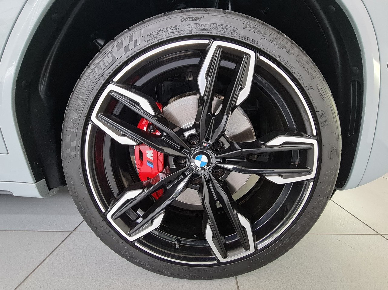 BMW X4 M40i