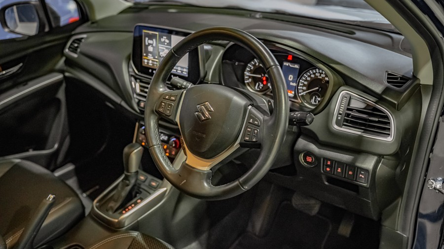 2022 Suzuki S-Cross 9