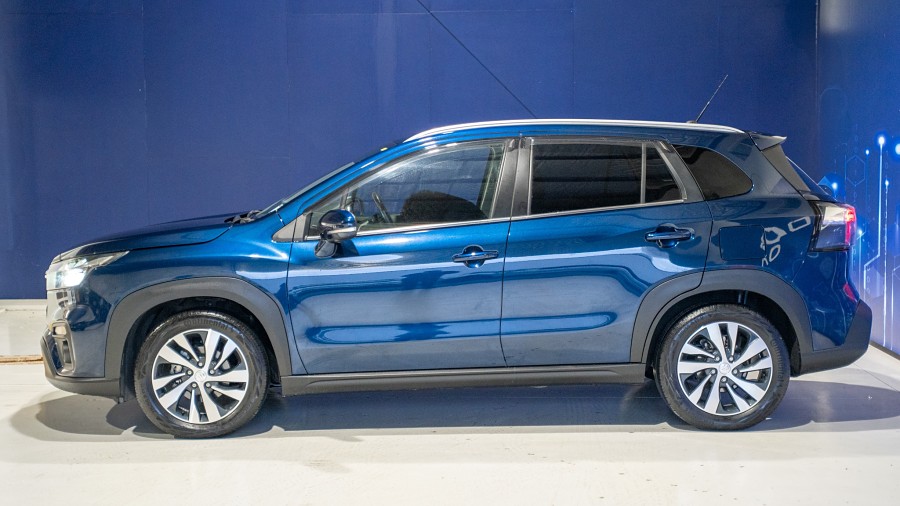 2022 Suzuki S-Cross 5