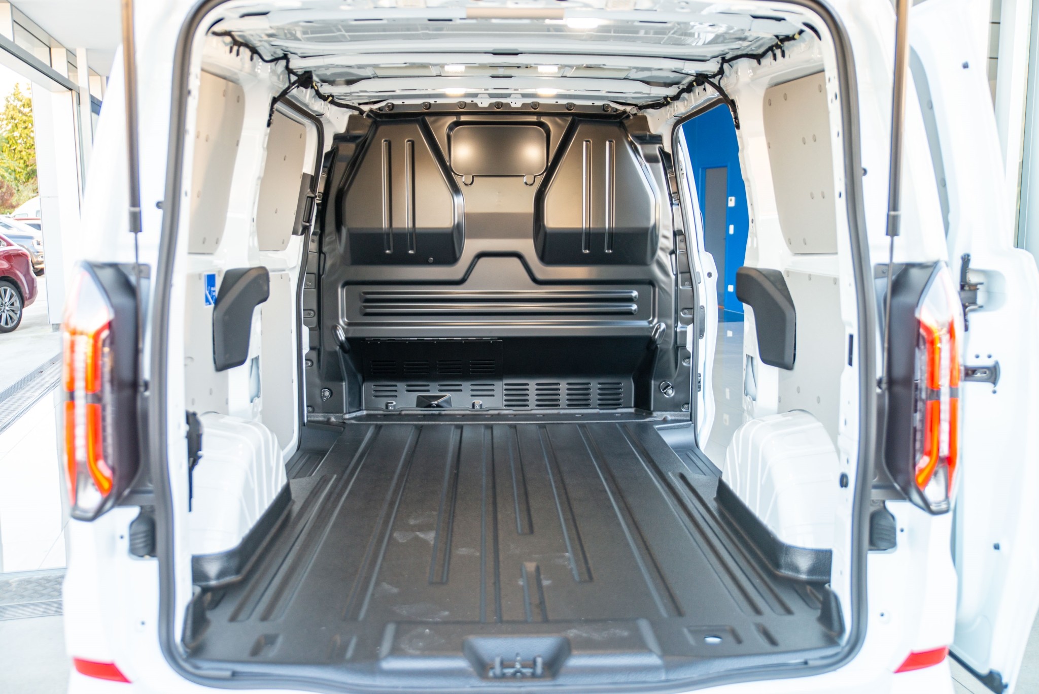 2025 Ford Transit Custom 320 Sport Awd